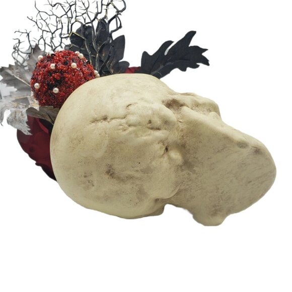 Darksome Gothic Evil Eye Skull Arrangement Floral Rose Flower Arrangement Gothic - Picture 10 of 10